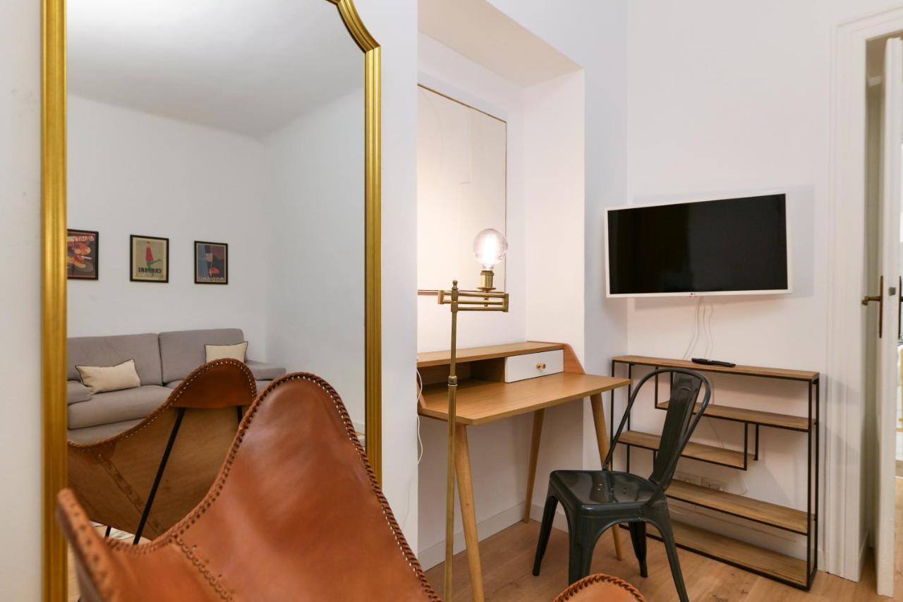 Contempora Apartments - Marcantonio Dal Re 40 Milan Bagian luar foto